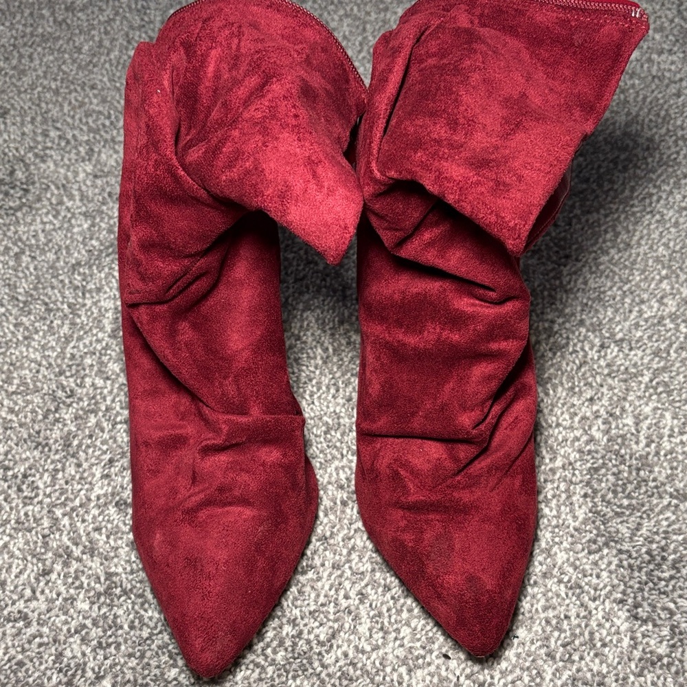 Elegant Red Suede Women's Boots
